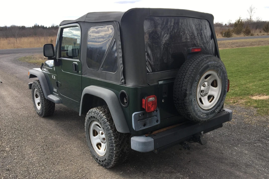 2004 Jeep TJ Wrangler - Image 11 of 31