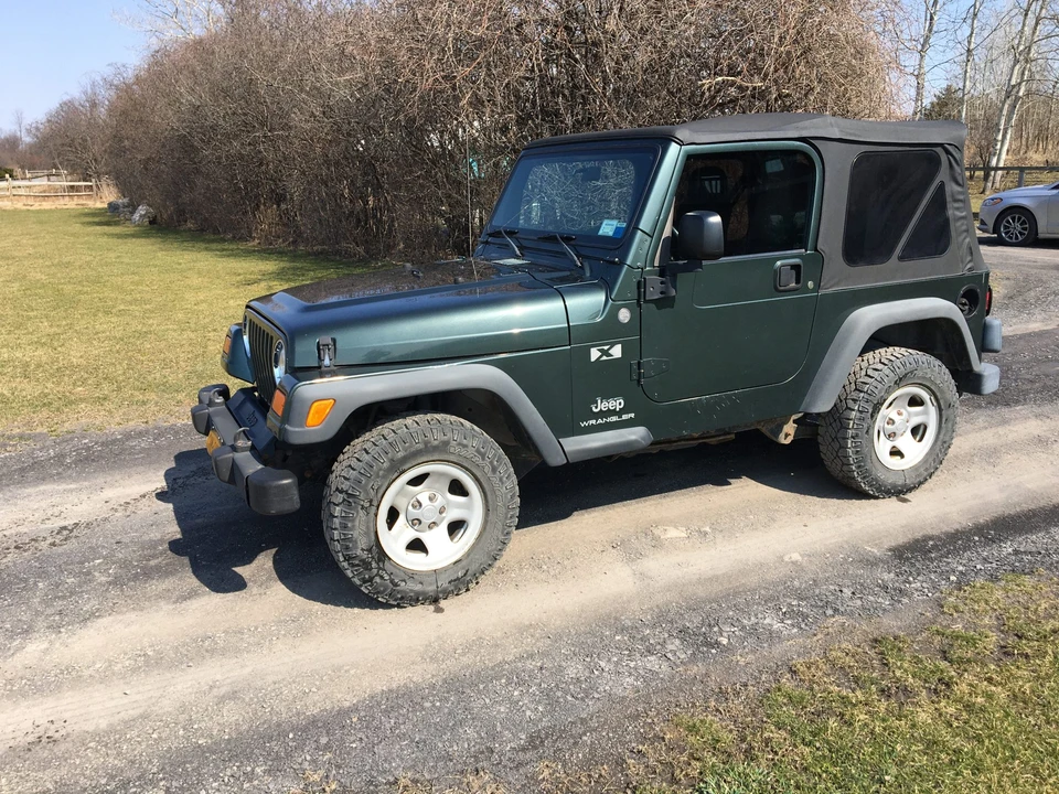 2004 Jeep TJ Wrangler - Image 2 of 31