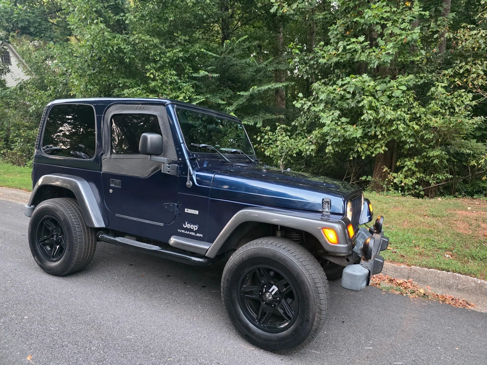 2004 Jeep TJ Wrangler - Image 10 of 31