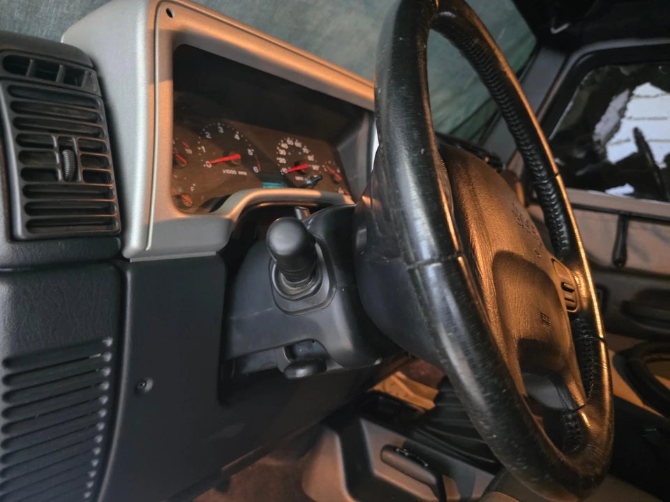 2004 Jeep TJ Wrangler - Image 31 of 31