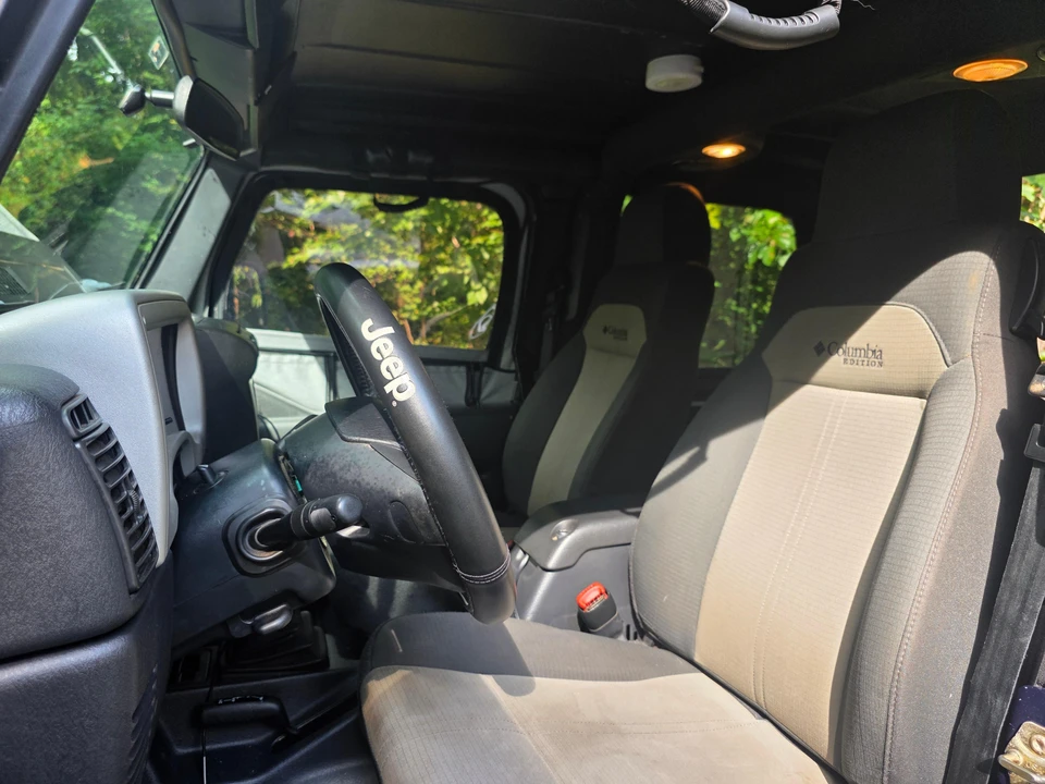 2004 Jeep TJ Wrangler - Image 23 of 31