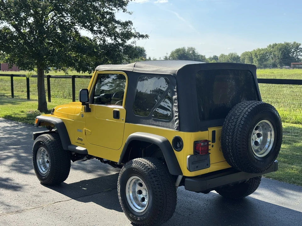 2004 Jeep TJ Wrangler - Image 29 of 31