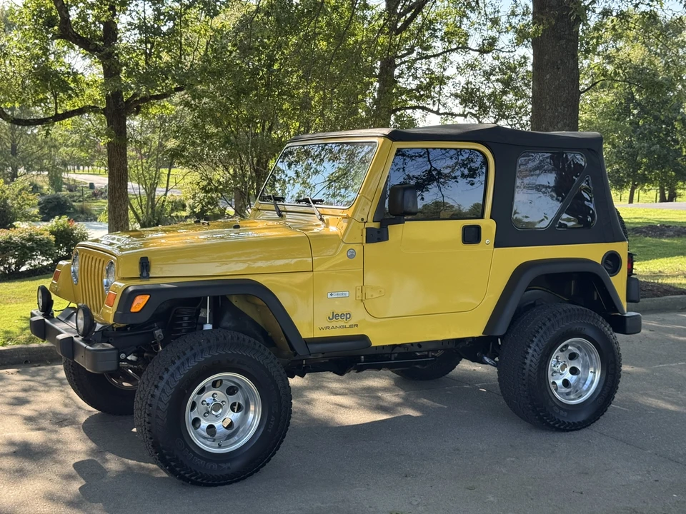 2004 Jeep TJ Wrangler - Image 18 of 31