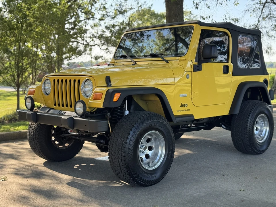 2004 Jeep TJ Wrangler - Image 14 of 31