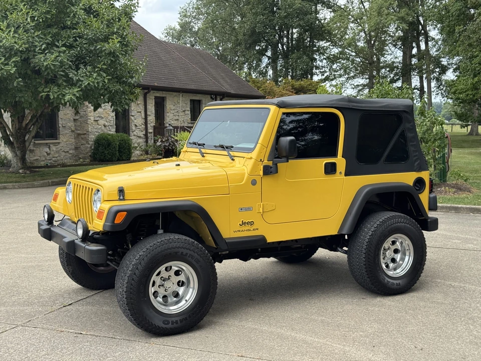 2004 Jeep TJ Wrangler - Image 16 of 31