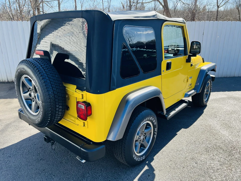 2004 Jeep TJ Wrangler - Image 19 of 31