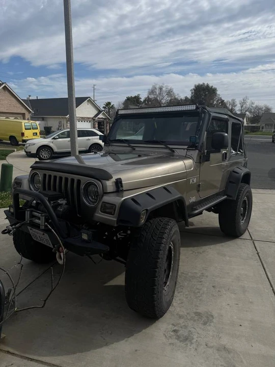 2004 Jeep TJ Wrangler - Image 3 of 13