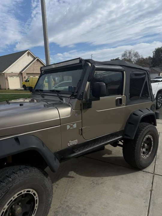 2004 Jeep TJ Wrangler - Image 2 of 13