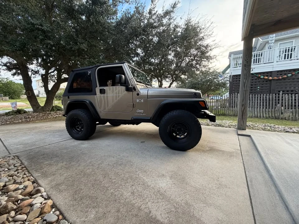 2004 Jeep TJ Wrangler - Image 2 of 8