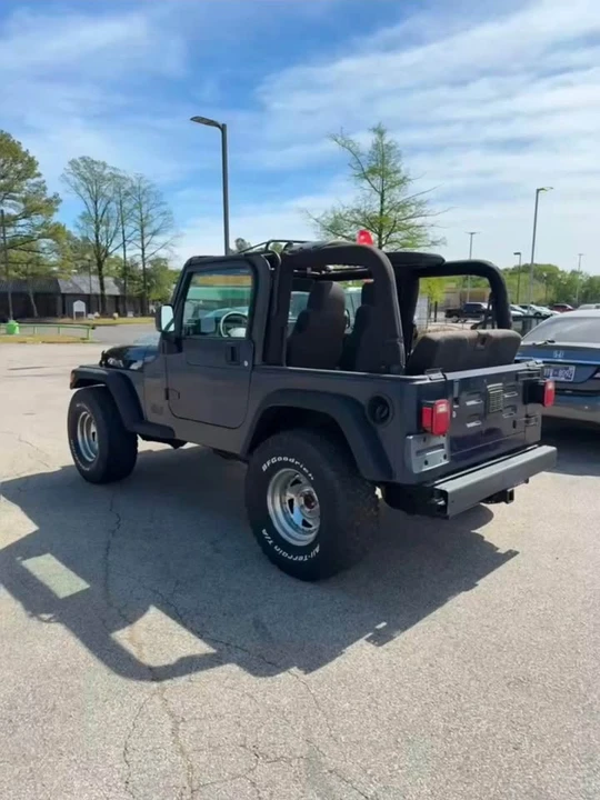 2004 Jeep TJ Wrangler - Image 3 of 5