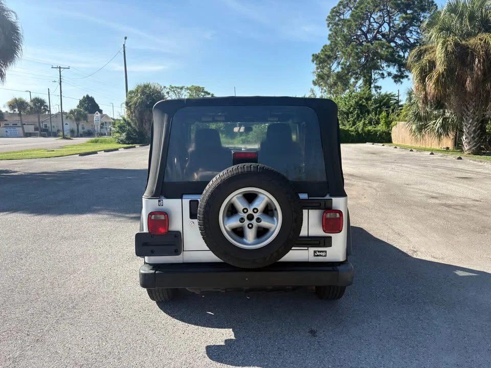 2004 Jeep TJ Wrangler - Image 6 of 13