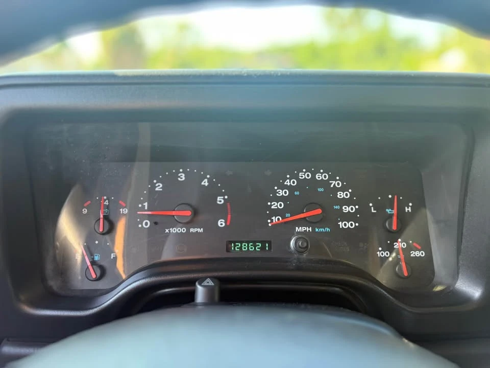 2004 Jeep TJ Wrangler - Image 12 of 13