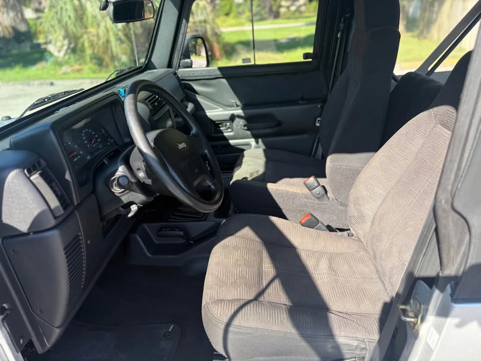 2004 Jeep TJ Wrangler - Image 11 of 13