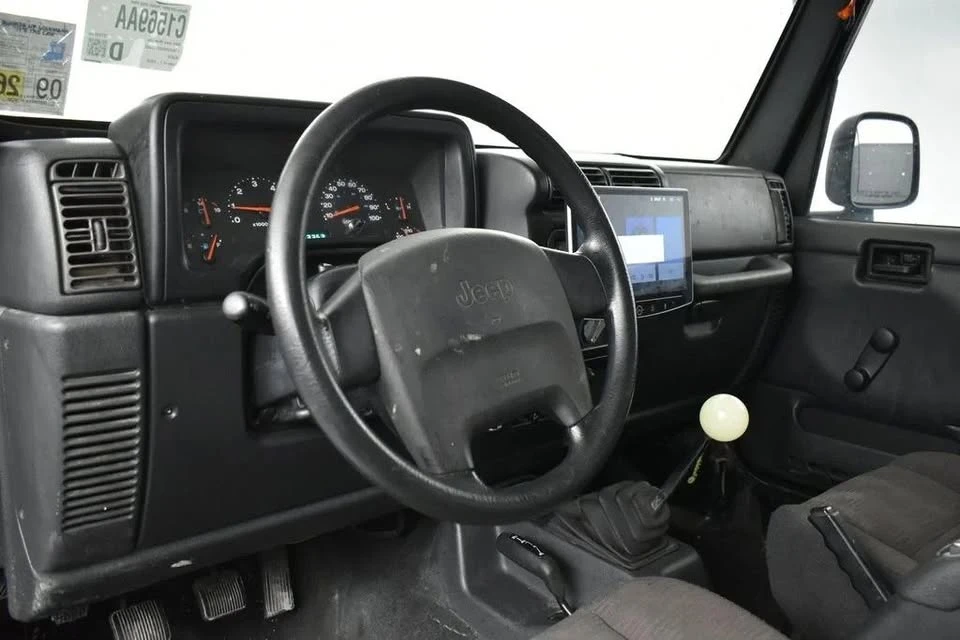 2004 Jeep TJ Wrangler - Image 7 of 11