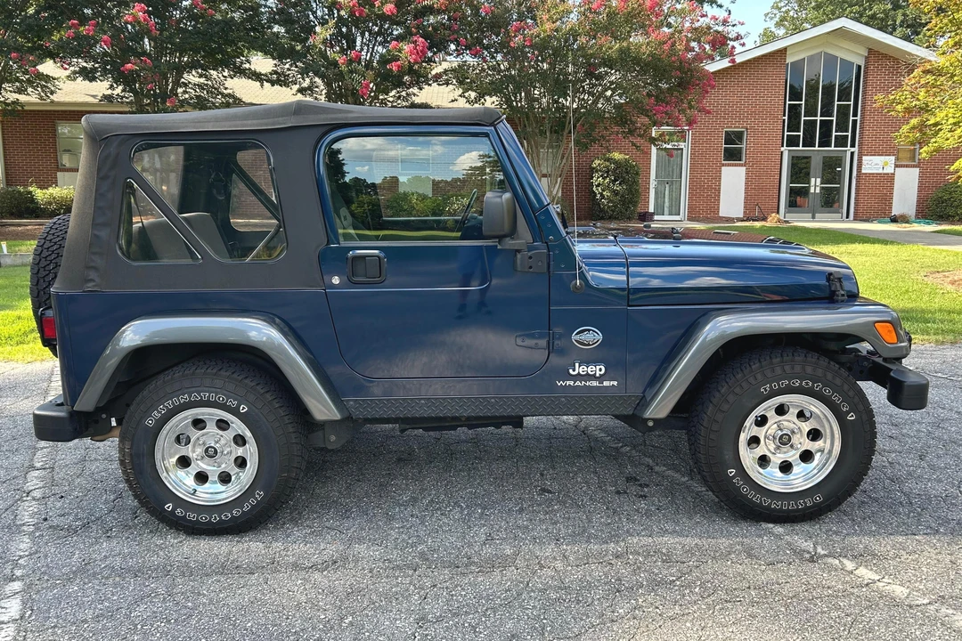 2004 Jeep TJ Wrangler - Image 3 of 31