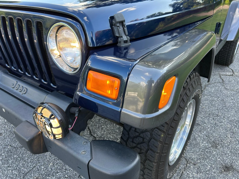 2004 Jeep TJ Wrangler - Image 18 of 31