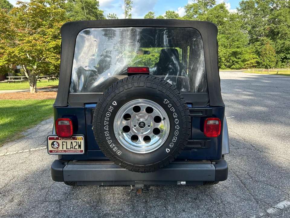 2004 Jeep TJ Wrangler - Image 9 of 31