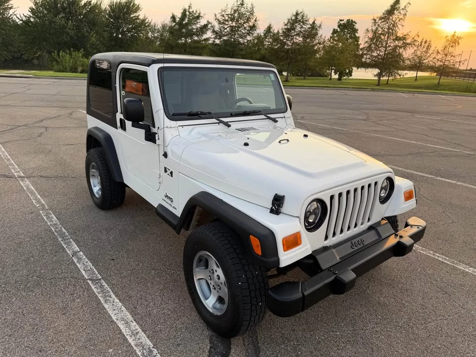 2004 Jeep TJ Wrangler - Image 2 of 13
