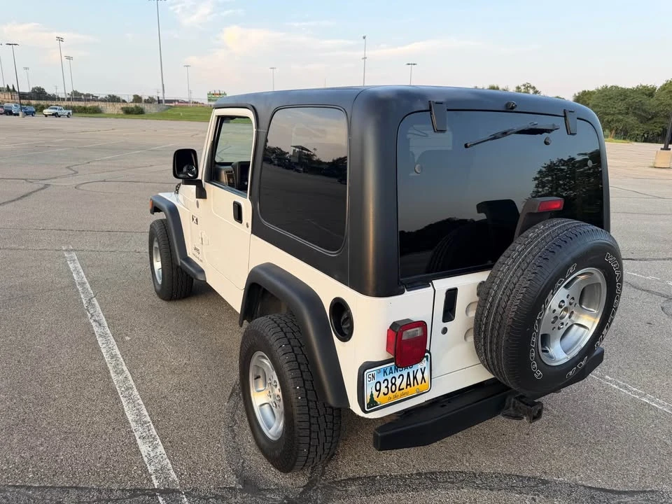 2004 Jeep TJ Wrangler - Image 4 of 13