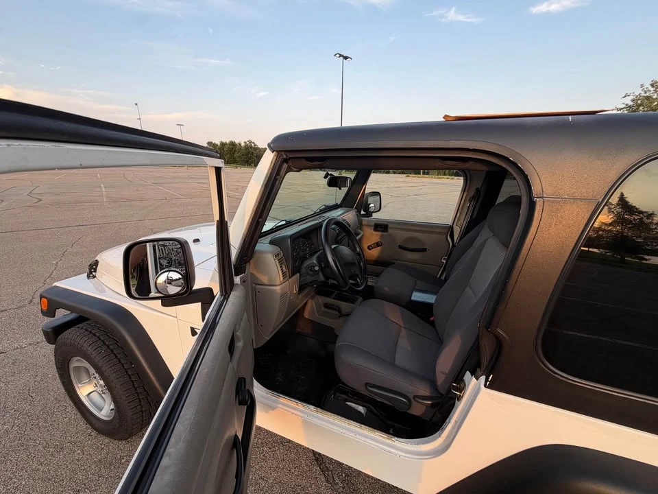 2004 Jeep TJ Wrangler - Image 6 of 13