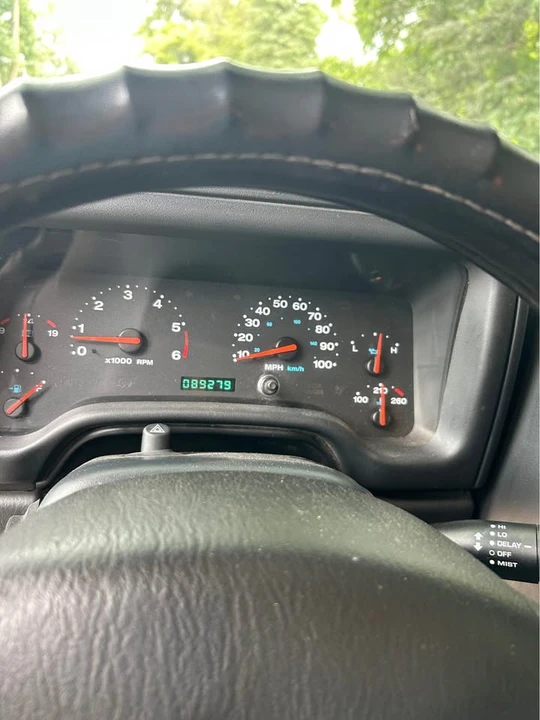 2004 Jeep TJ Wrangler - Image 5 of 6