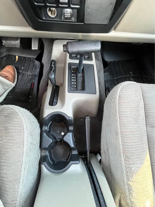 2004 Jeep TJ Wrangler - Image 17 of 20