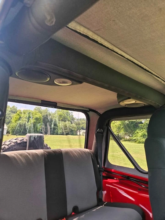 2004 Jeep TJ Wrangler - Image 13 of 19