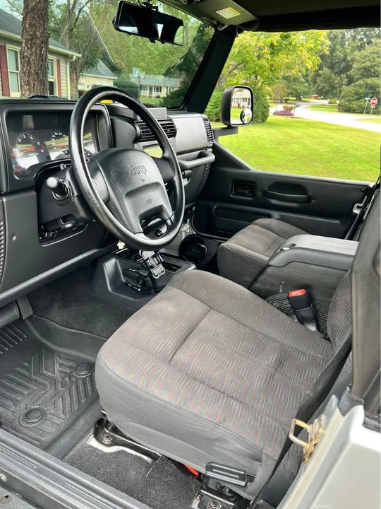 2004 Jeep TJ Wrangler - Image 4 of 19