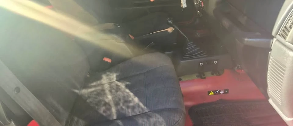 2004 Jeep TJ Wrangler - Image 15 of 16