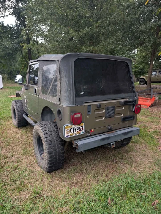 2004 Jeep TJ Wrangler - Image 3 of 4