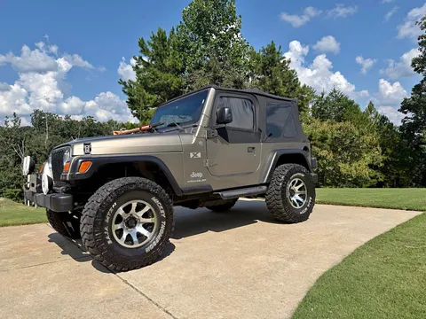 2004 Jeep Wrangler X Sport Utility 2D
