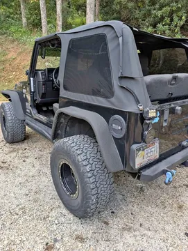 2004 Jeep Wrangler X Sport Utility 2D