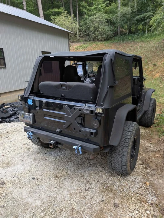 2004 Jeep TJ Wrangler - Image 2 of 9