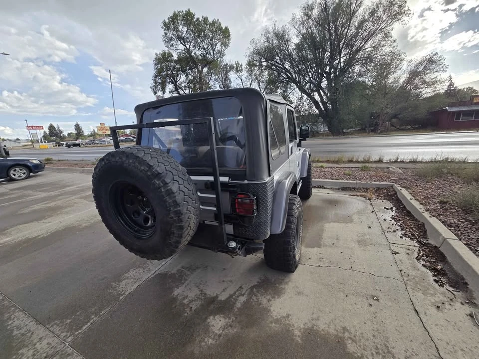 2004 Jeep TJ Wrangler - Image 5 of 5