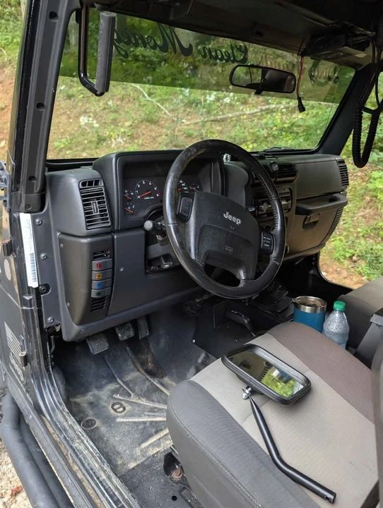 2004 Jeep TJ Wrangler - Image 7 of 9