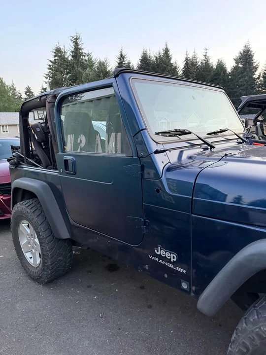 2004 Jeep TJ Wrangler - Image 6 of 7
