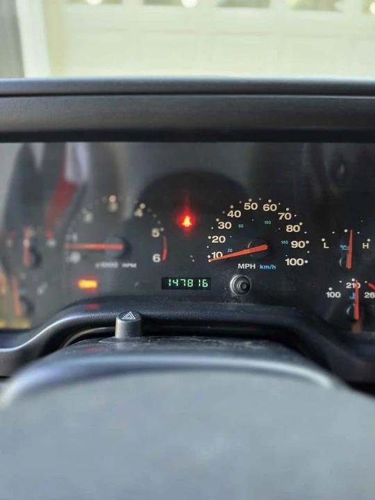 2004 Jeep TJ Wrangler - Image 10 of 15