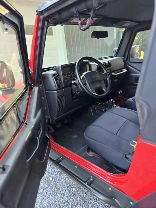 2004 Jeep TJ Wrangler - Image 8 of 15