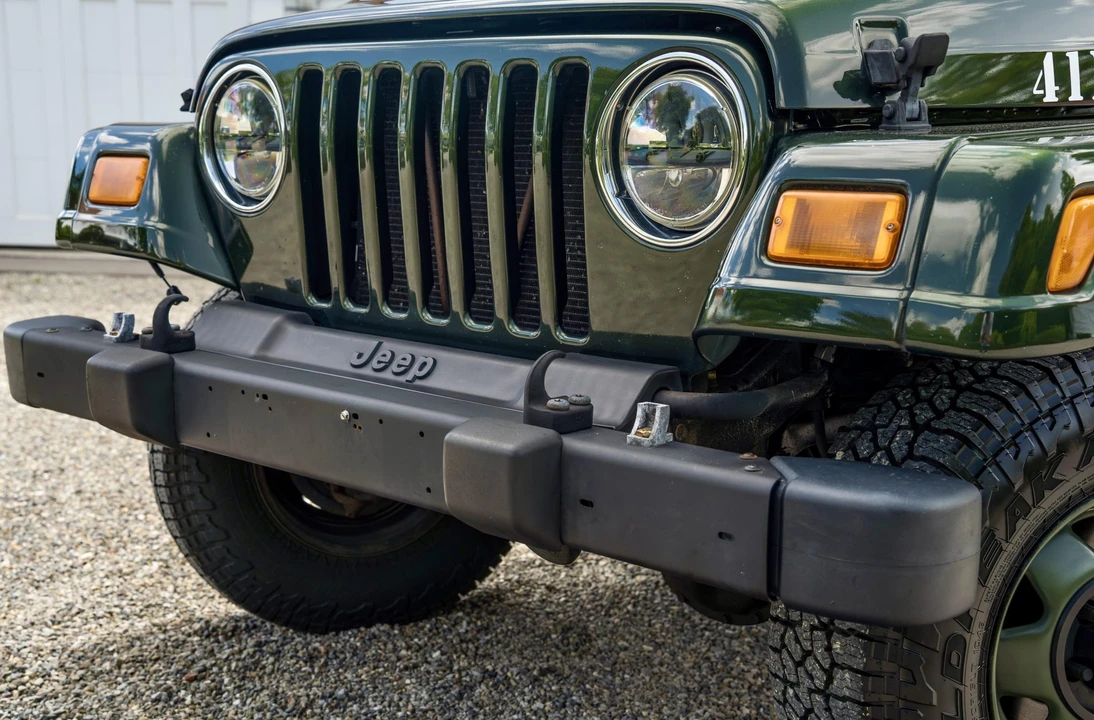 2004 Jeep TJ Wrangler - Image 25 of 31