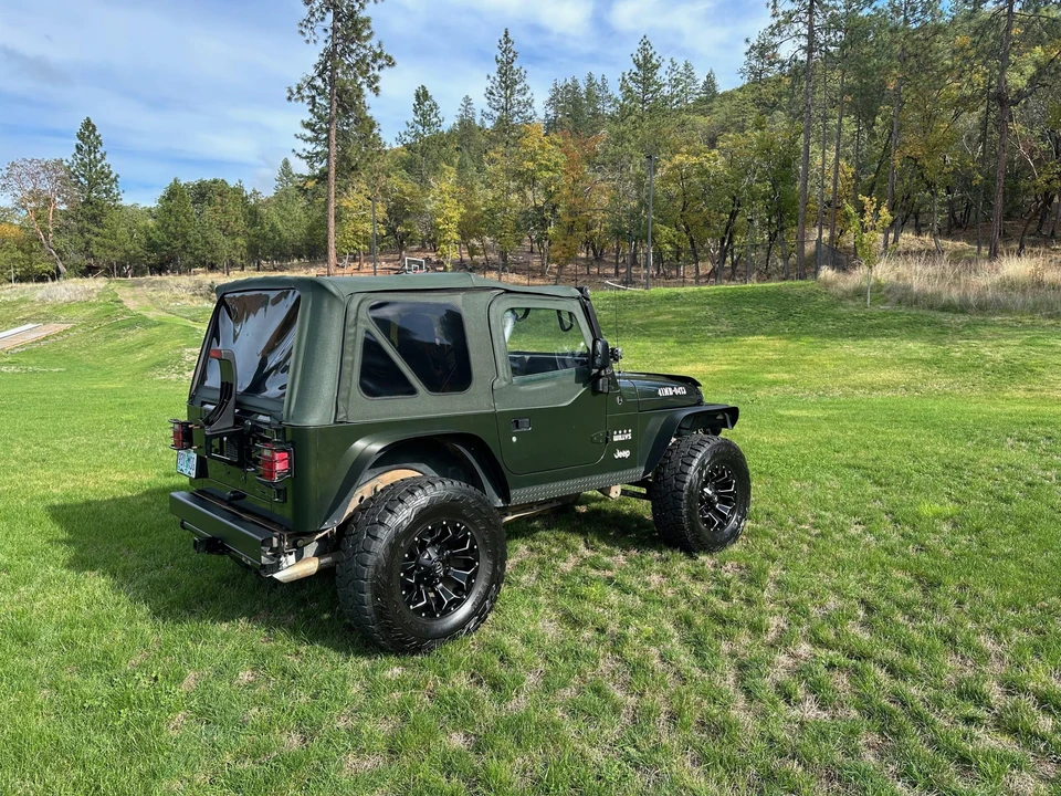 2004 Jeep TJ Wrangler - Image 8 of 31