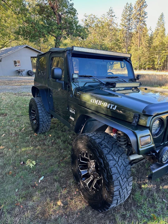 2004 Jeep TJ Wrangler - Image 22 of 31