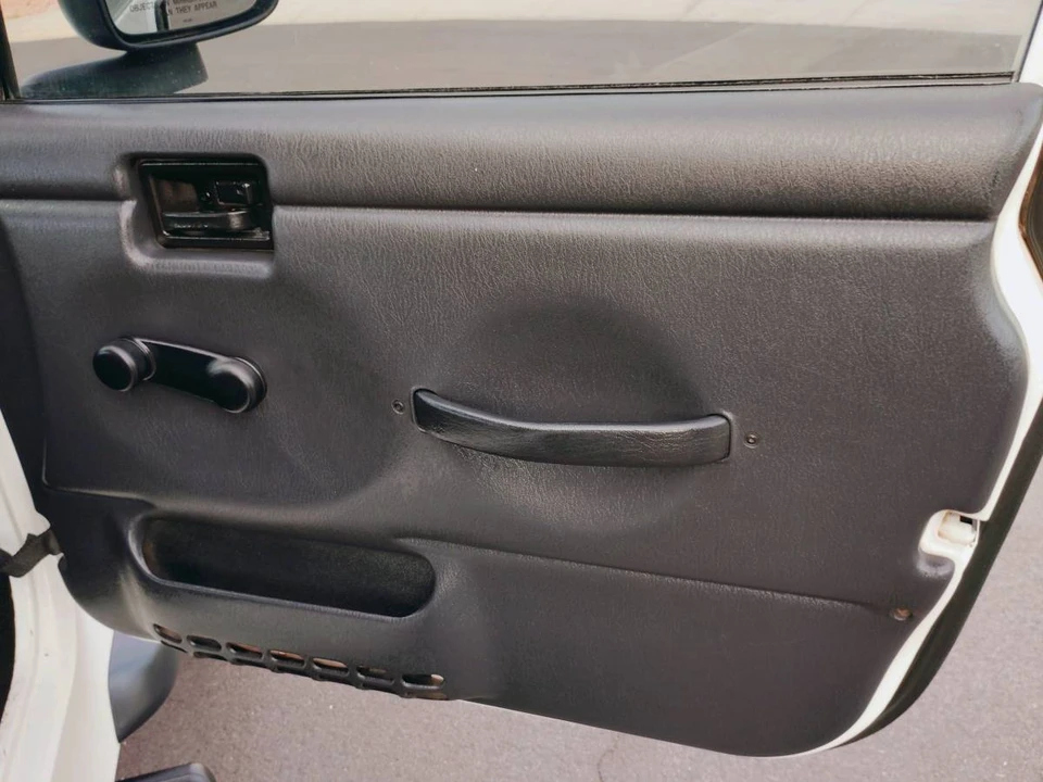 2004 Jeep TJ Wrangler - Image 11 of 11