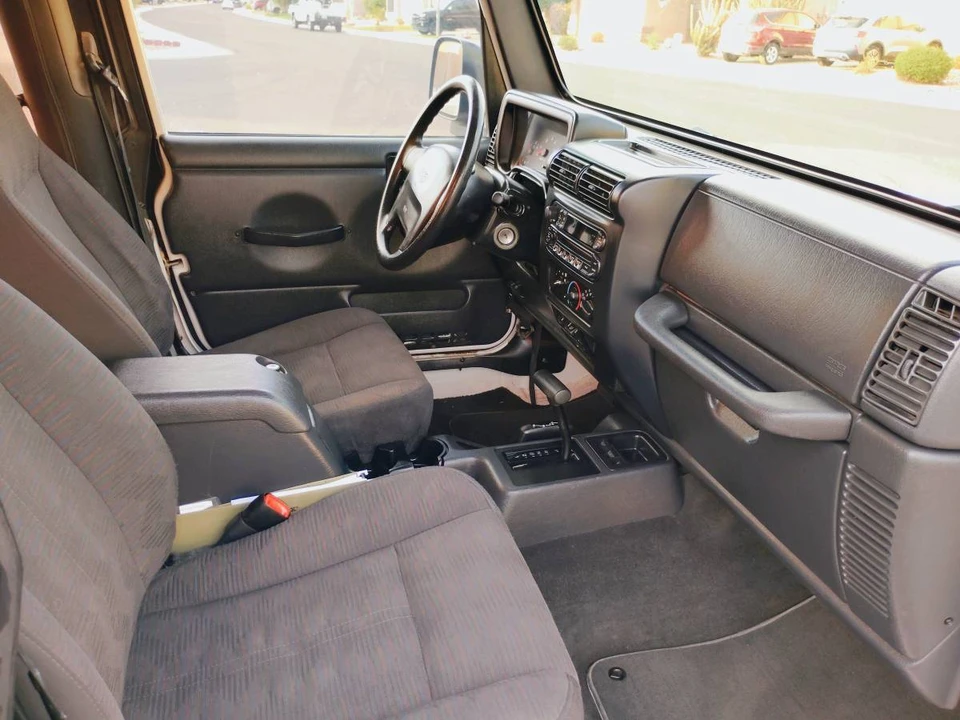 2004 Jeep TJ Wrangler - Image 6 of 11