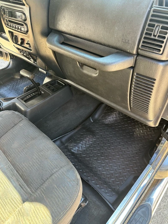 2004 Jeep TJ Wrangler - Image 11 of 21