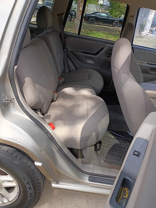 2004 Jeep WJ Grand Cherokee - Image 8 of 10