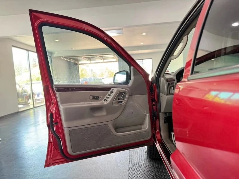 2004 Jeep WJ Grand Cherokee - Image 9 of 19