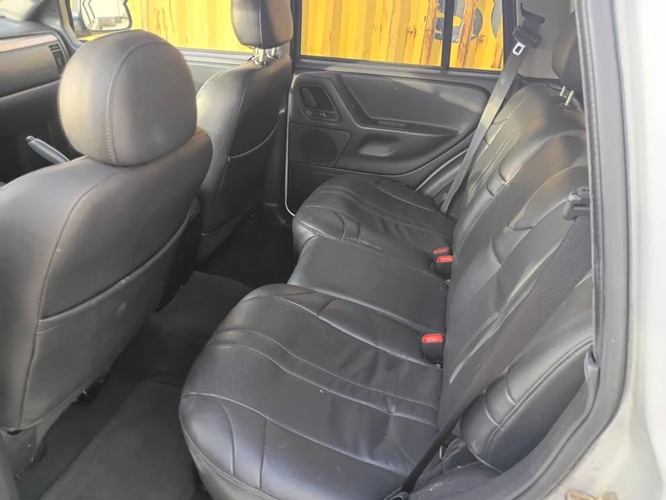 2004 Jeep WJ Grand Cherokee - Image 10 of 11