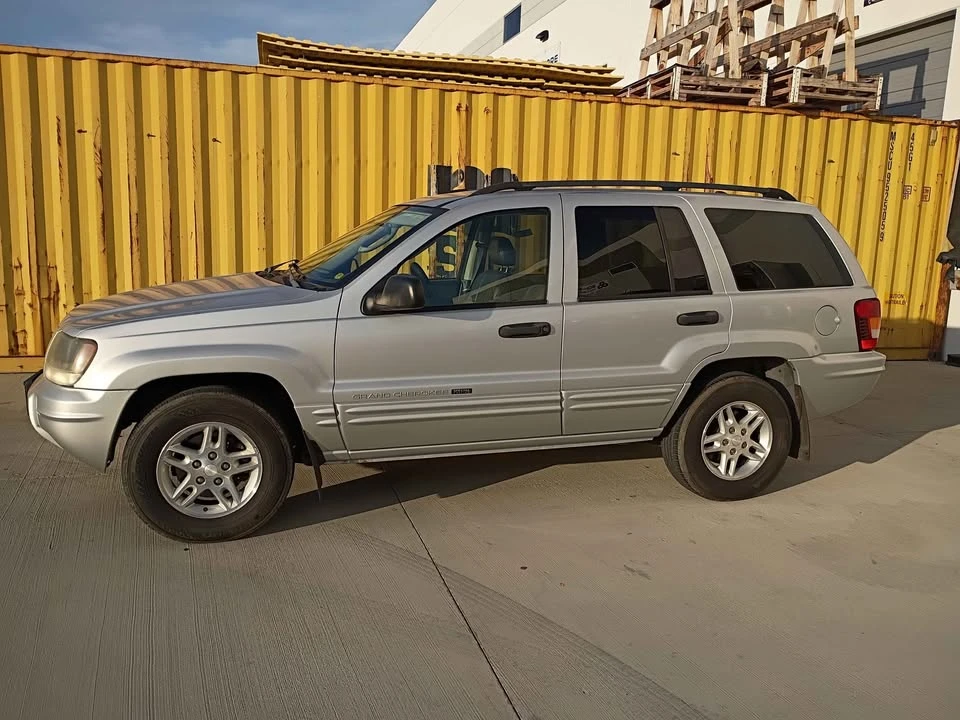 2004 Jeep WJ Grand Cherokee - Image 2 of 11