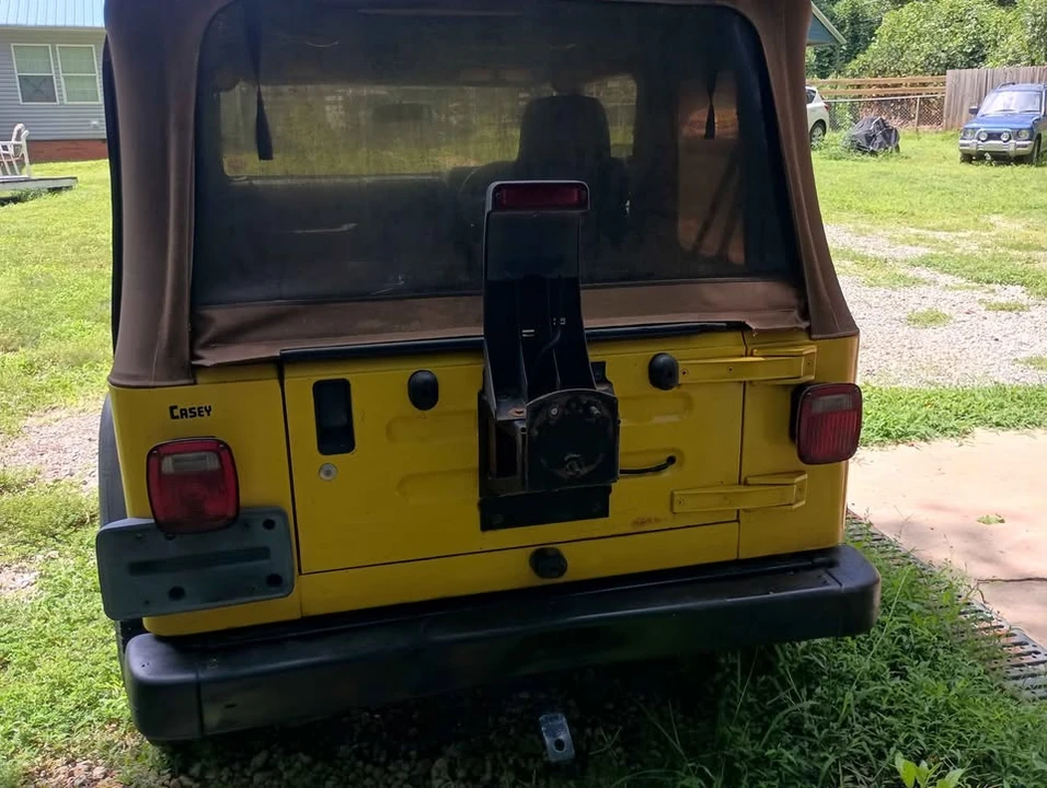 2004 Jeep TJ Wrangler - Image 4 of 15