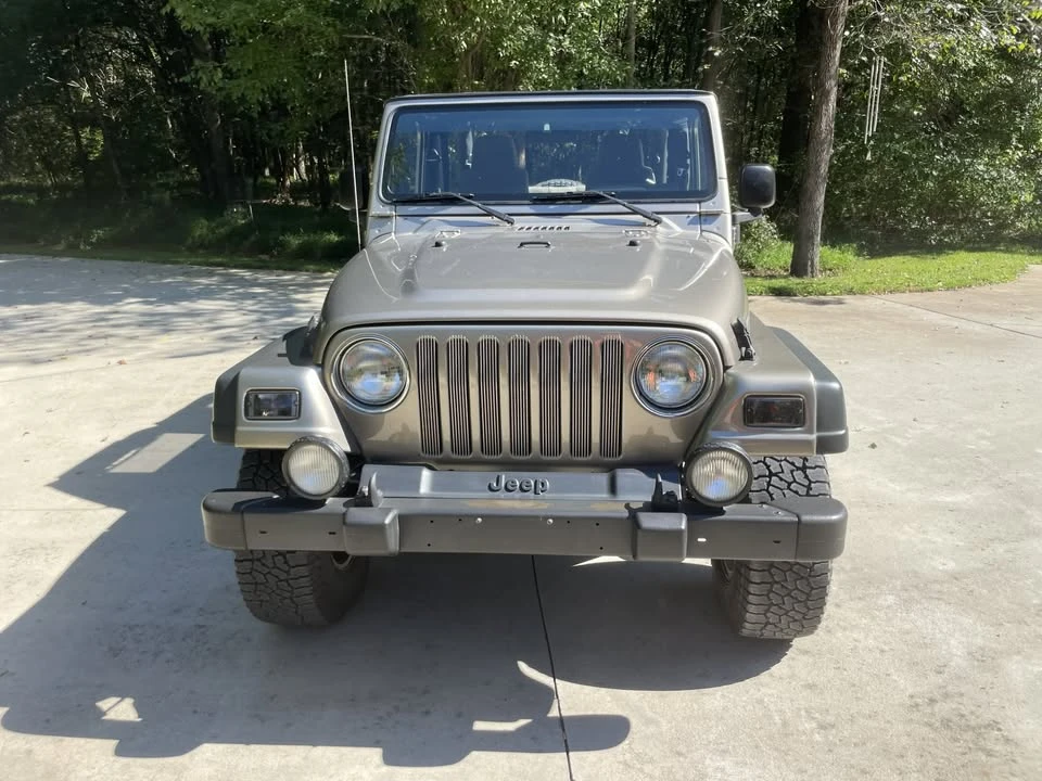 2004 Jeep TJ Wrangler - Image 2 of 9